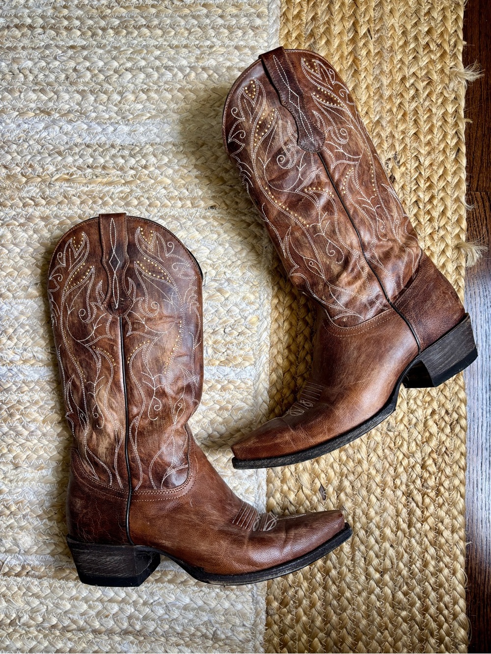 Idyllwind women’s sweet tea western boots - snip toe size 9